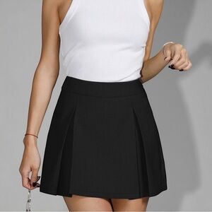 Commense Little Moments Pleat Mini Skirt Black Size L